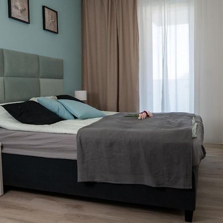 Baltica Apartament Przy Samej Plazy Реваль Экстерьер фото